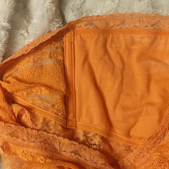 COPY - Intimately Free People Lined Lace Bandeau size L - Picture 6 of 6